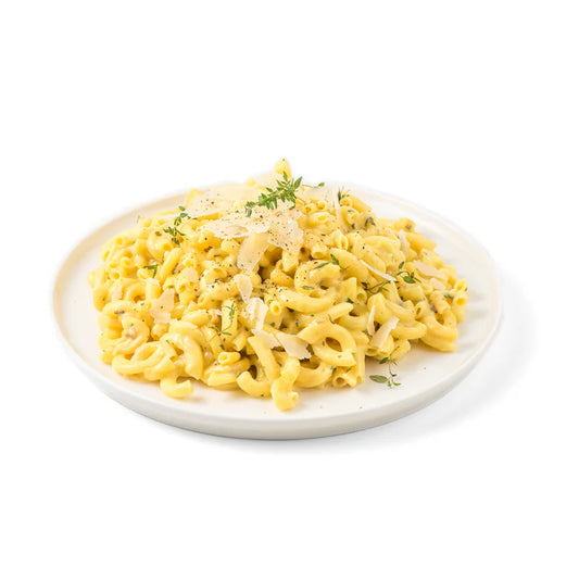 Pasta with cheese sauce
